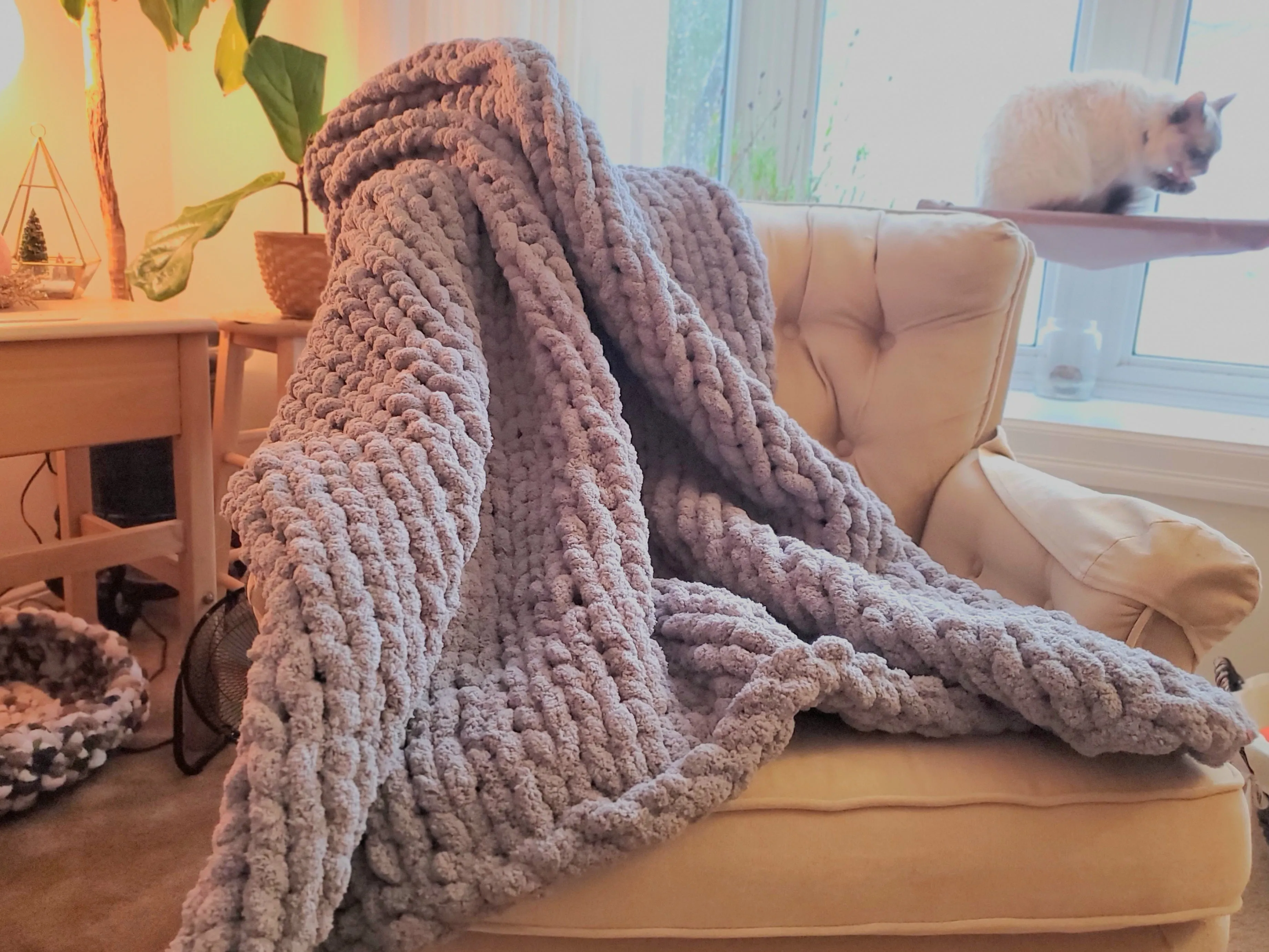 50x40 Medium Weight Chunky Knit Throw Blanket