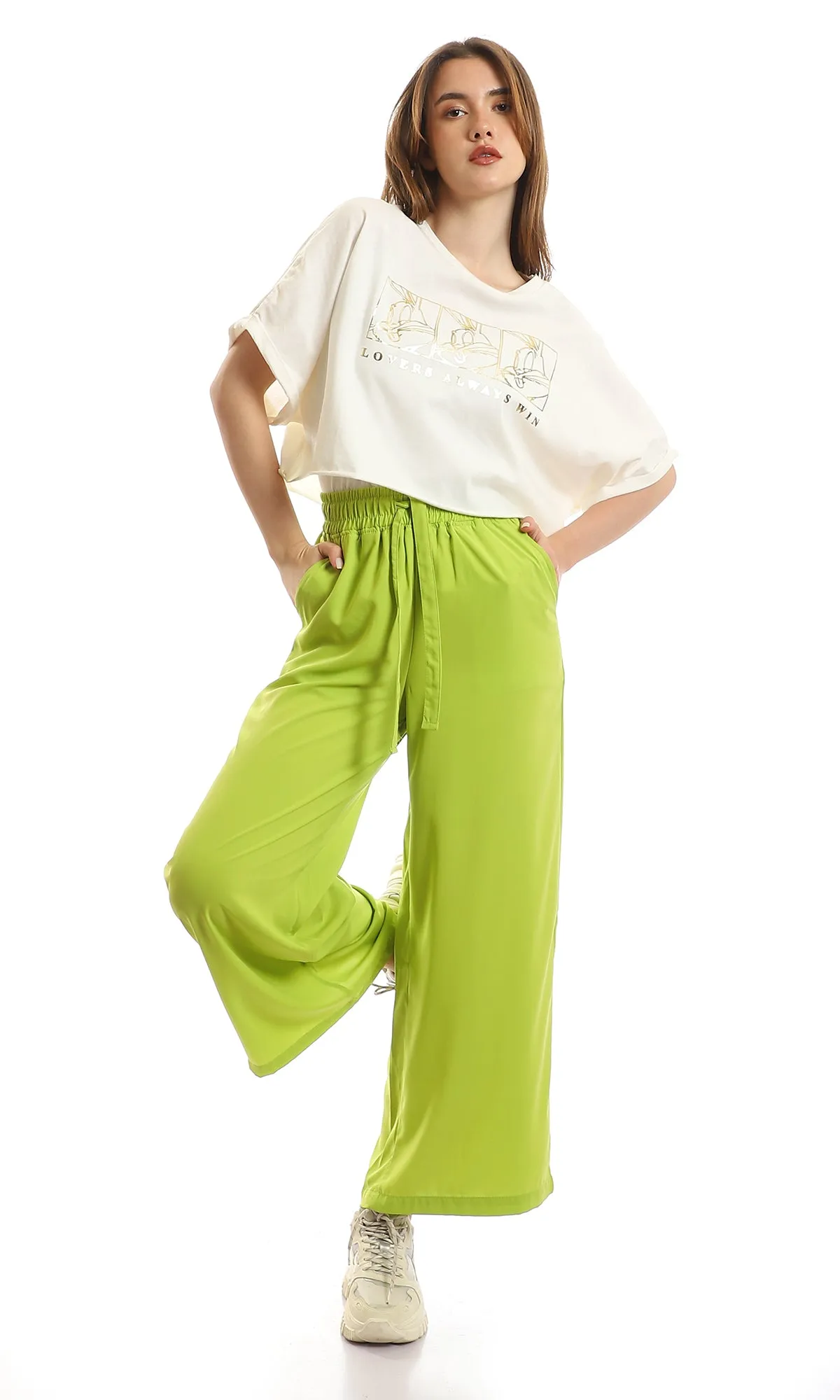 97485 "Looney Tunes" Cropped Slip On Cotton T-Shirt - Off White