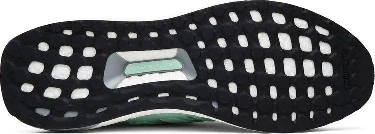 Adidas UltraBoost 2.0 LTD 'Lady Liberty' sneakers, green