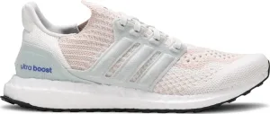 Adidas Wmns UltraBoost 6.0 'Halo Ivory' sneakers, cream