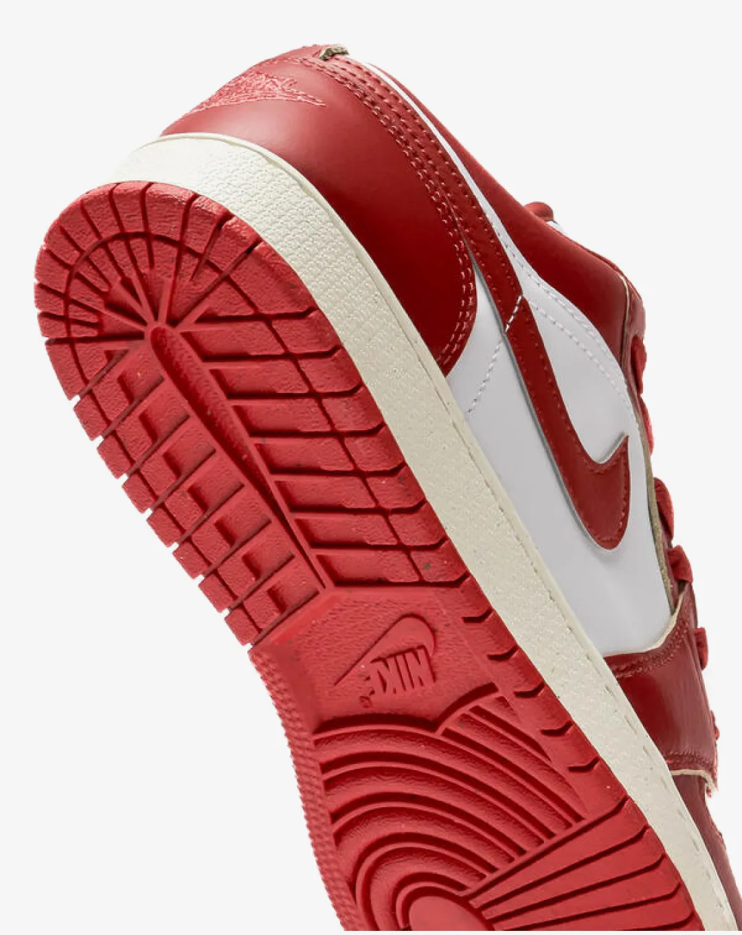 Air Jordan 1 Low ‘Gym Red/White Sneakers