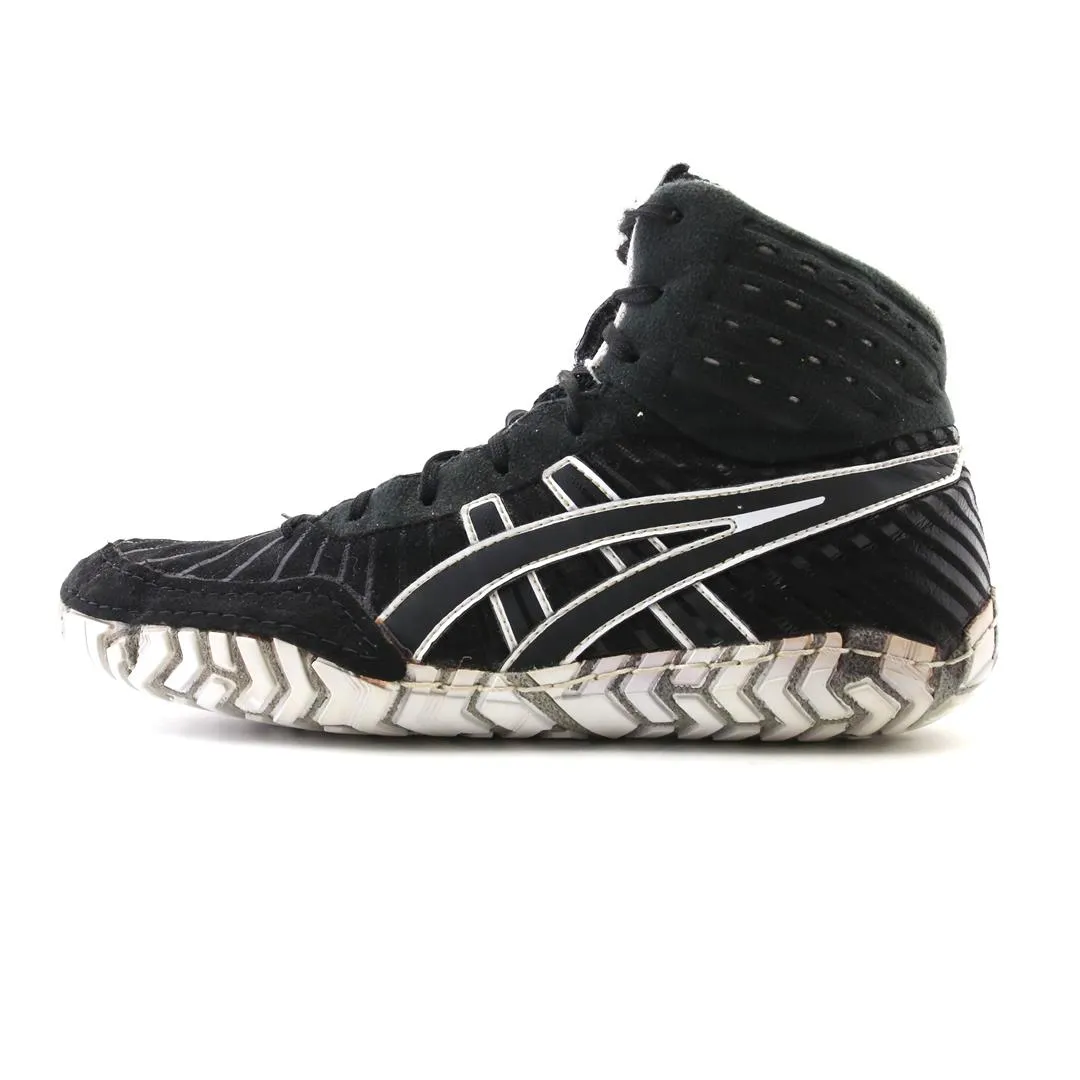 ASICS AGGRESSOR 4B