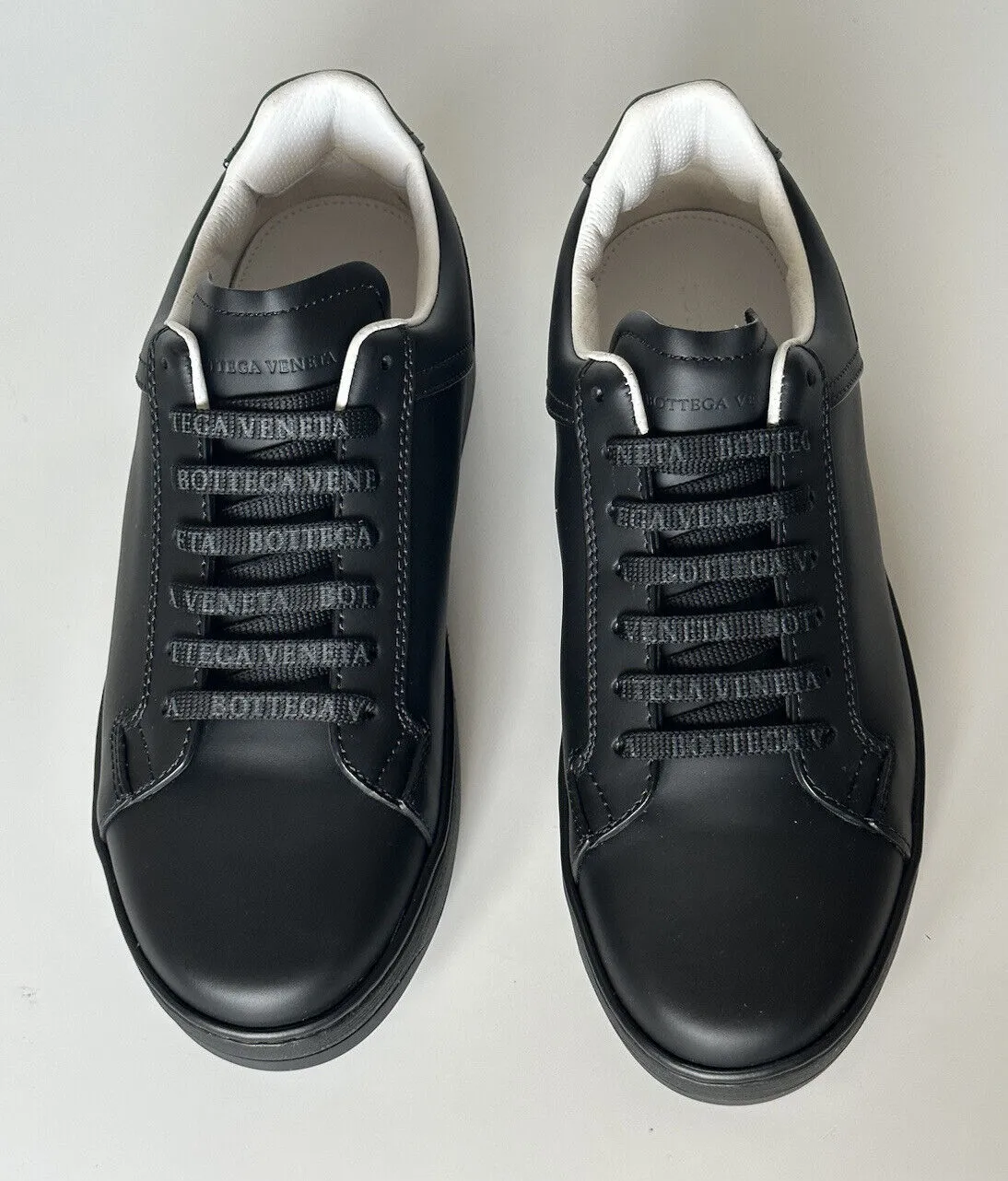 Bottega Veneta Men's Calf Leather Black Sneakers 7 US (40 Euro) 578298 NIB $690
