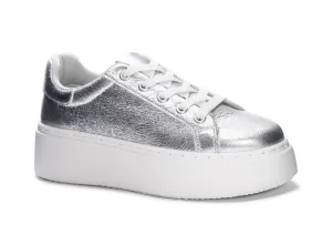 Chinese Laundry Record Metallic Sneaker