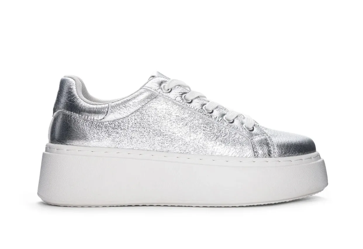 Chinese Laundry Record Metallic Sneaker