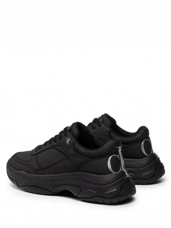 Chunky Laceup Sneake