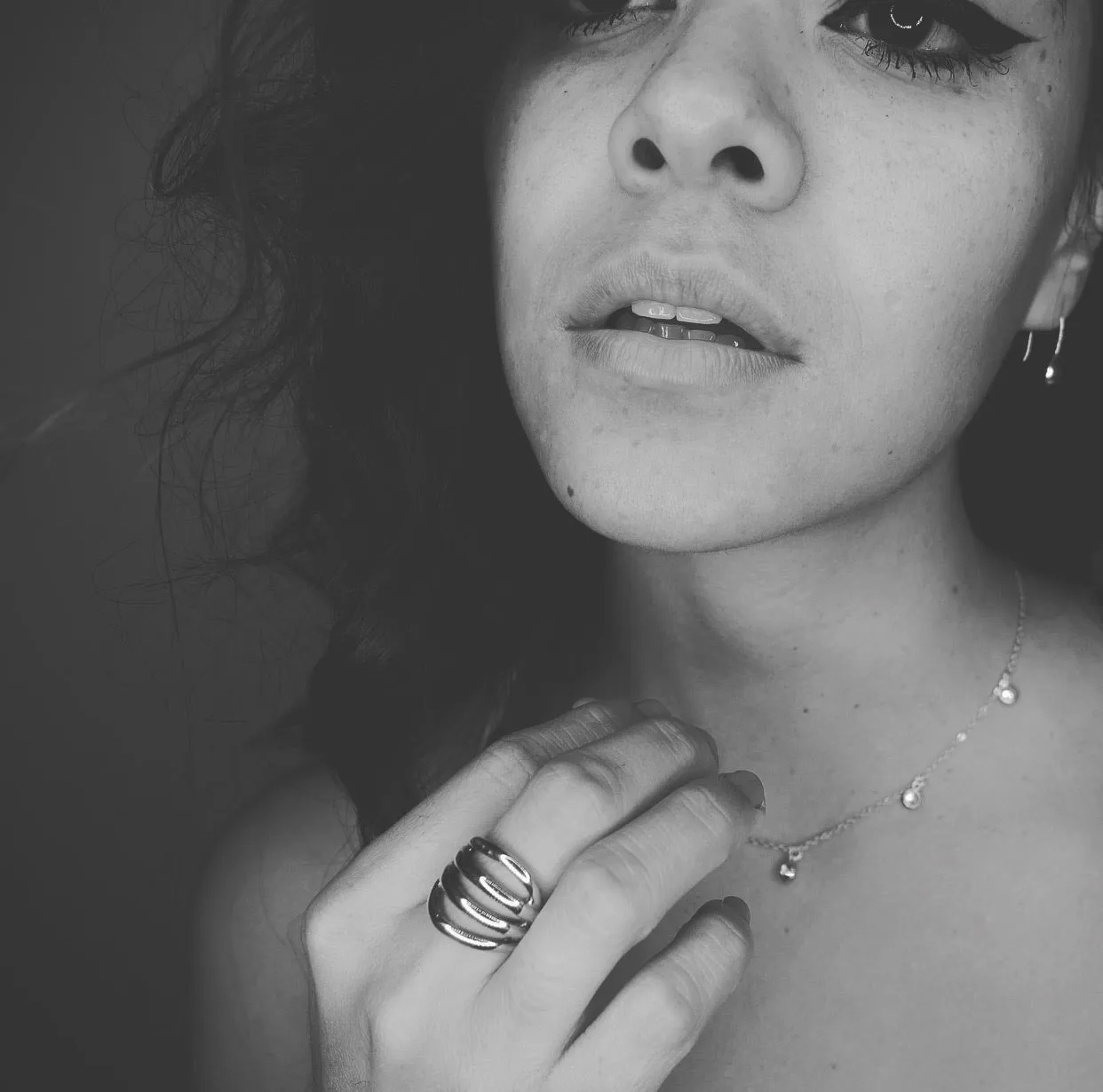Gladiator Wave Statement  Ring