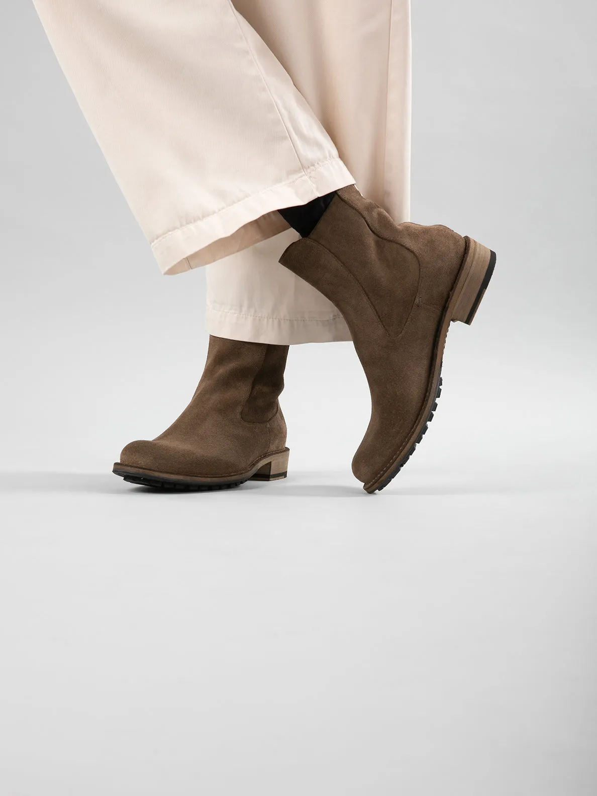LEGRAND 229 - Taupe Suede Zip Boots