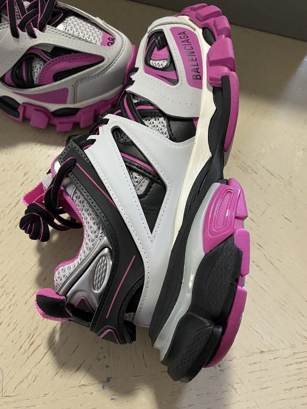 NIB $1050 Balenciaga Women Track LED Sneakers Shoes Gray/Pink 8 US/38 Eu