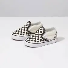Toddler’s Vans Classic Slip-On Checkerboard – Iconic Style & Easy Wear